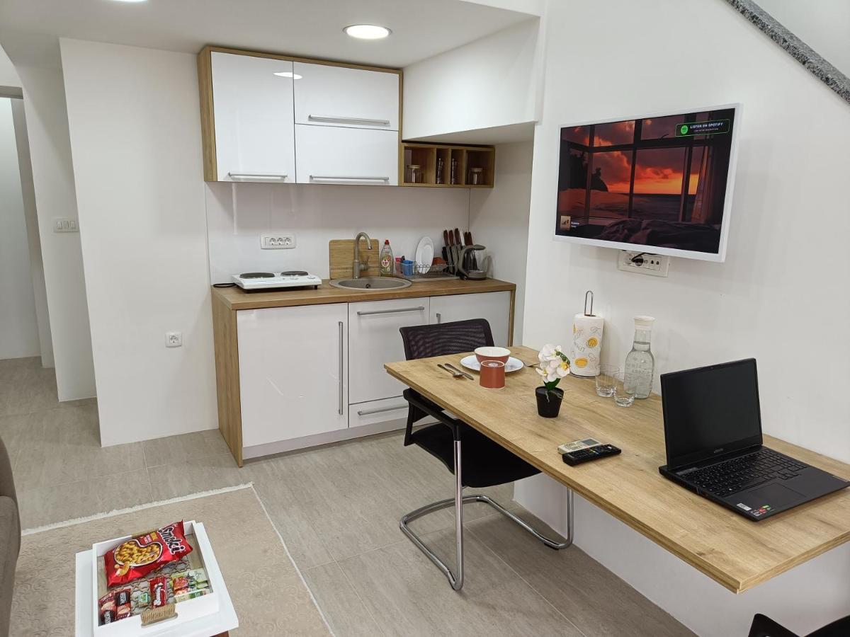 Korzo Apartment Bijelo Polje Exteriör bild